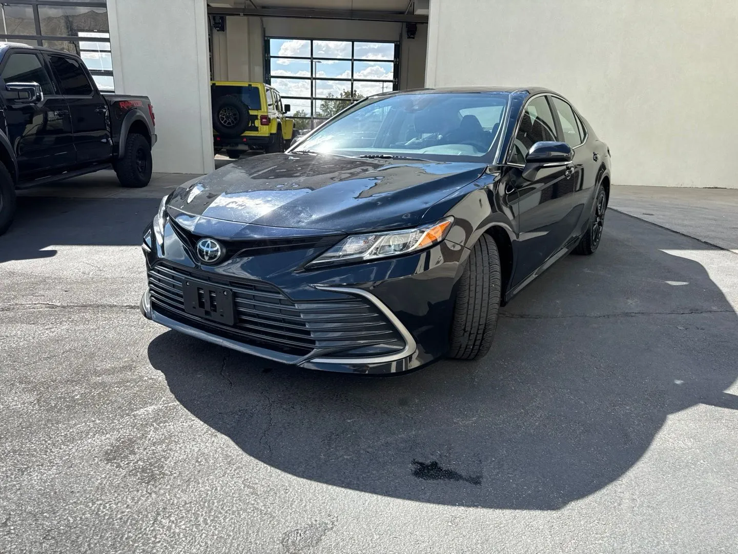 Toyota Camry photo 4