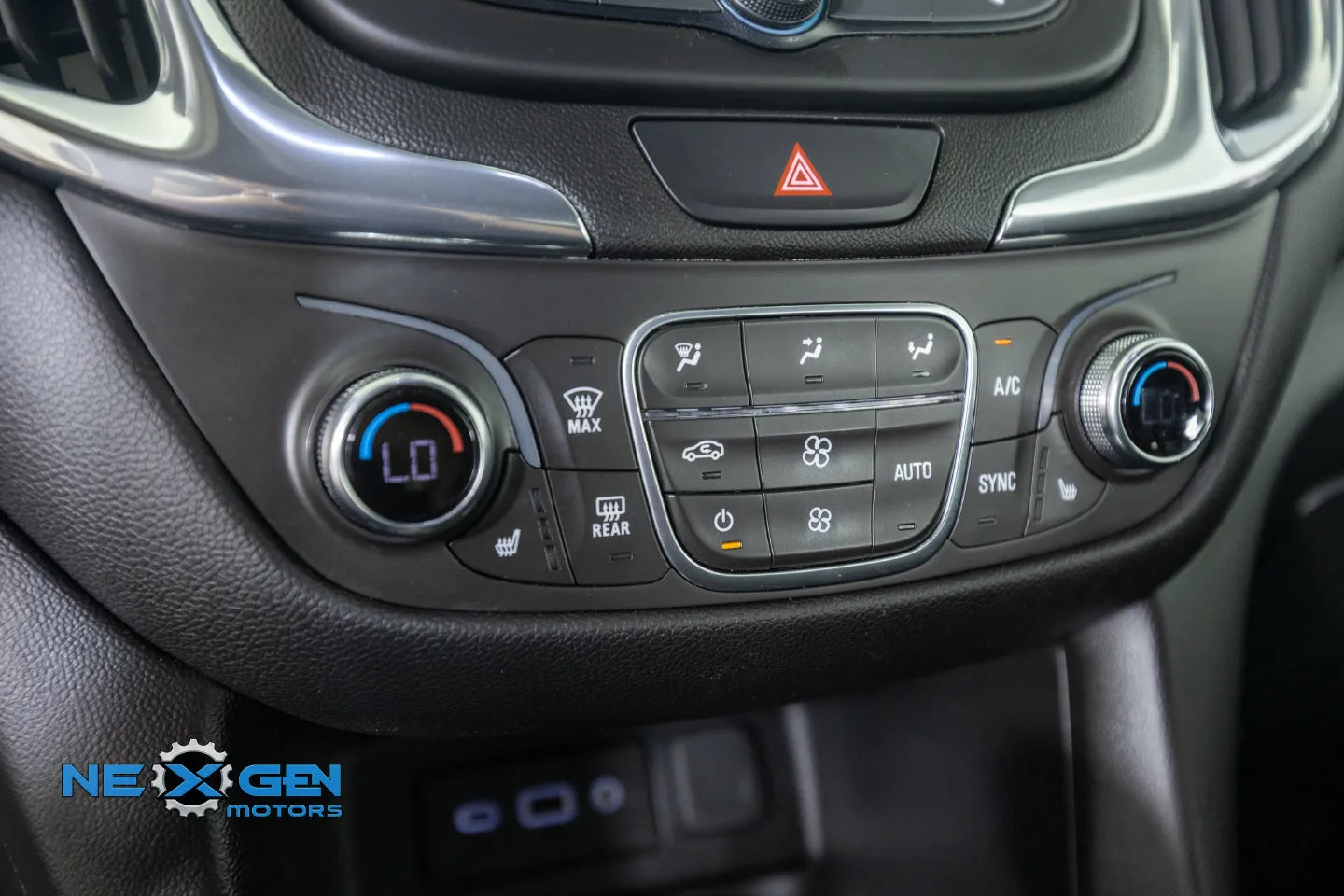 Chevrolet Equinox photo 22