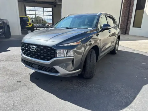 More photos of 2023 Hyundai Santa Fe SEL at NeXgen Motors, UT