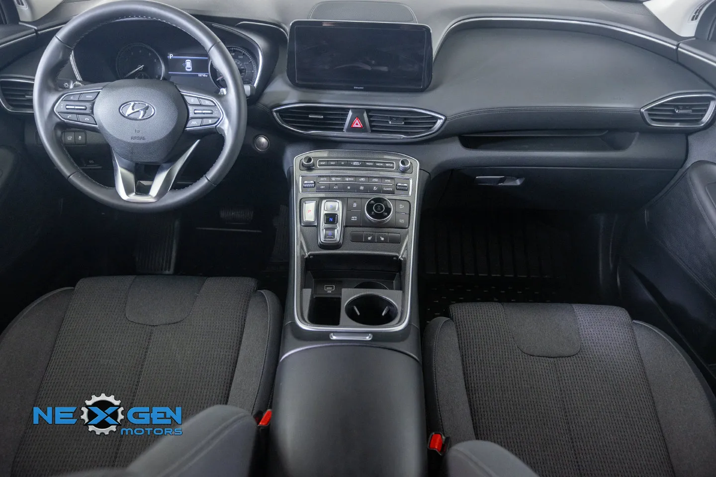 Hyundai Santa Fe photo 4