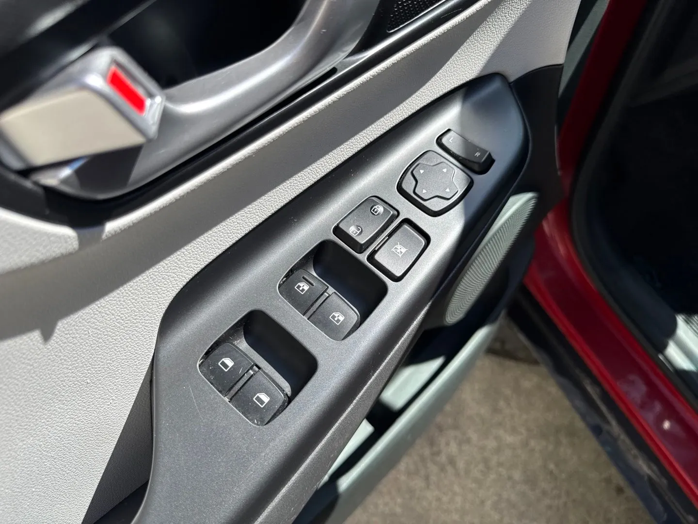 Hyundai Kona photo 19