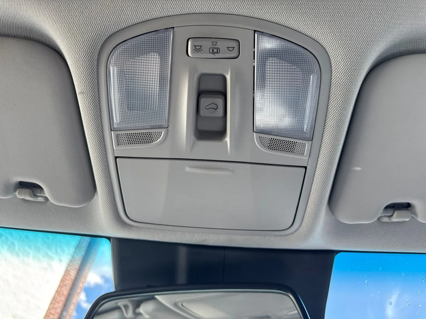Hyundai Kona photo 29