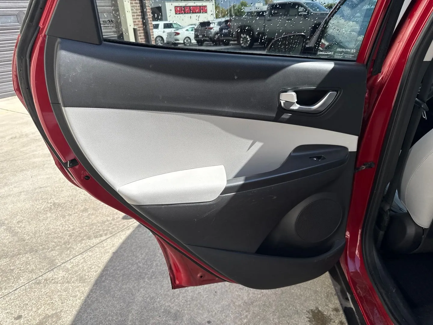 Hyundai Kona photo 16