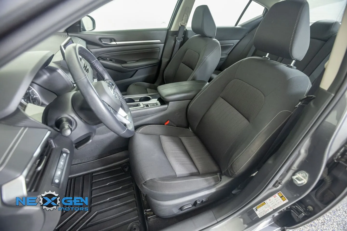 Nissan Altima photo 27