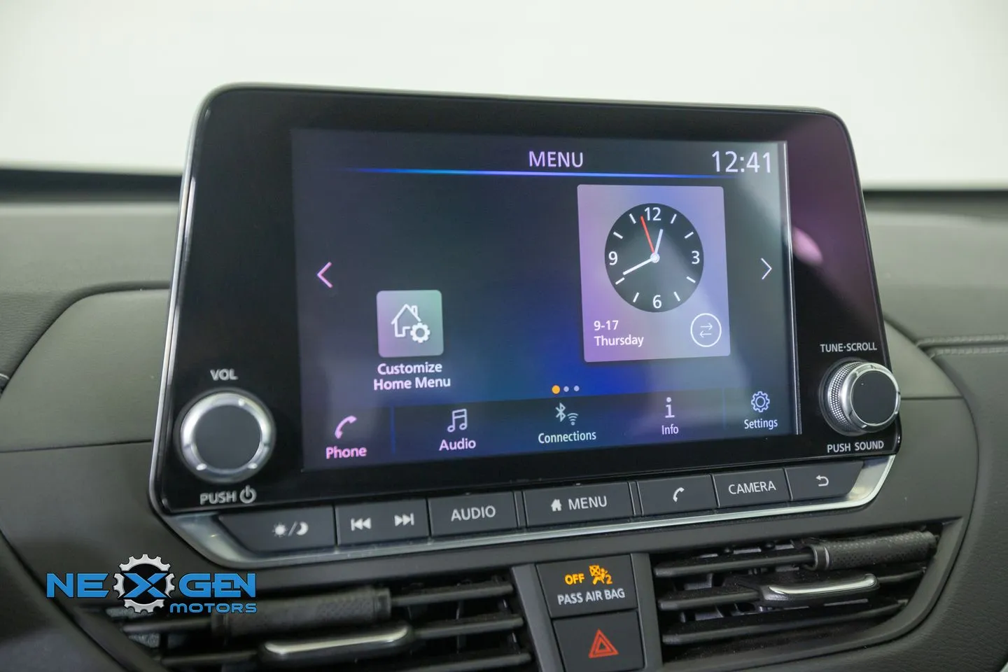 Nissan Altima photo 19