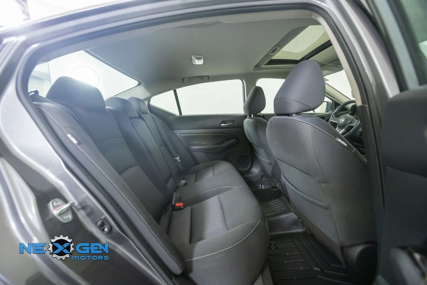 Nissan Altima photo 41