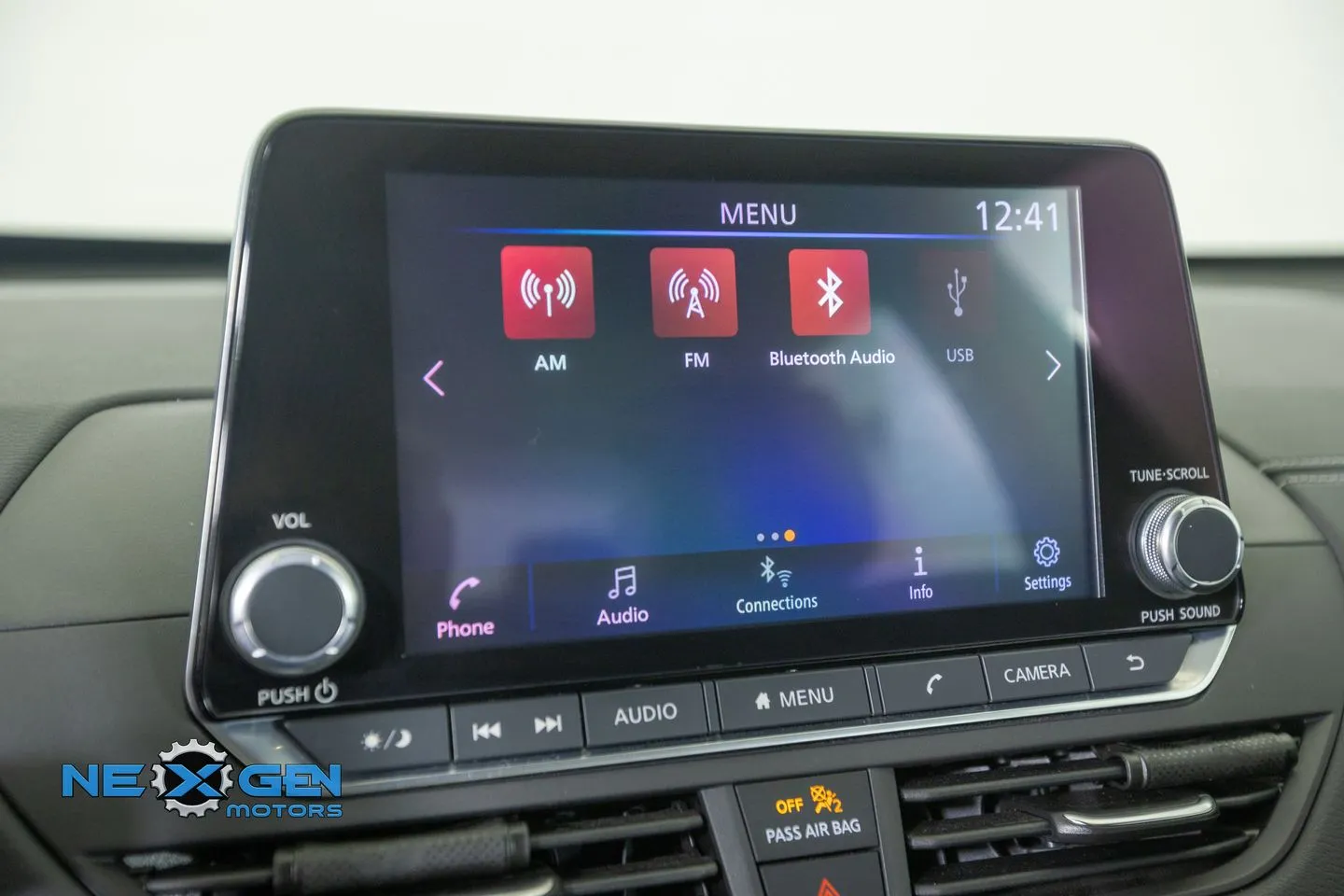 Nissan Altima photo 21