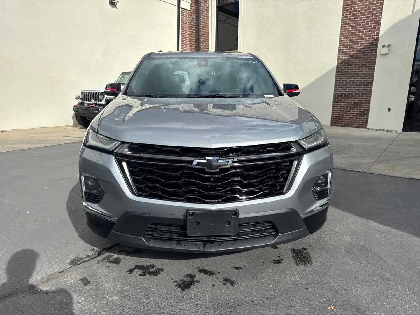 Chevrolet Traverse photo 3