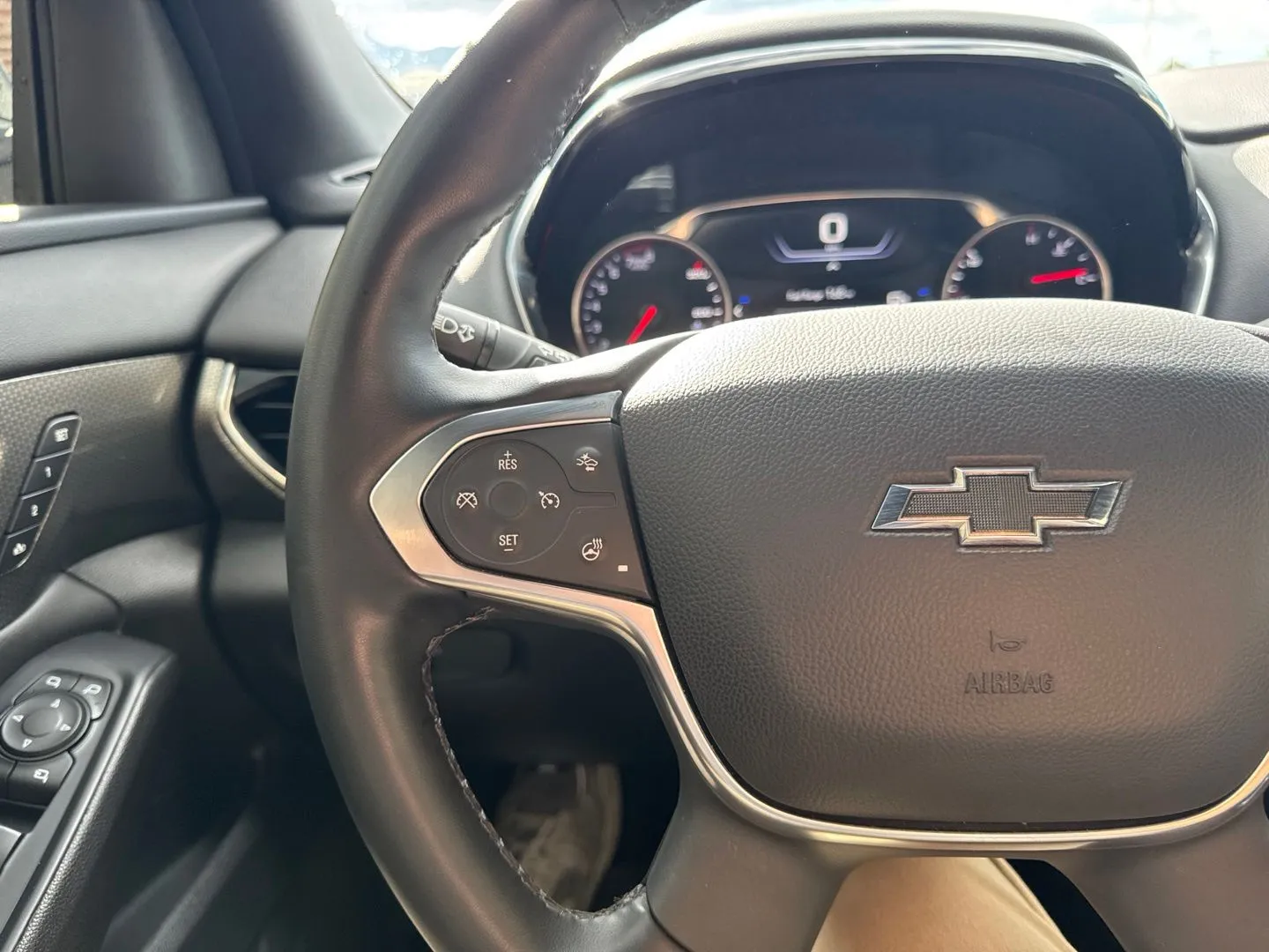 Chevrolet Traverse photo 24