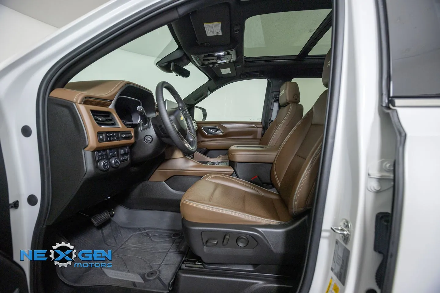 Chevrolet Tahoe photo 12
