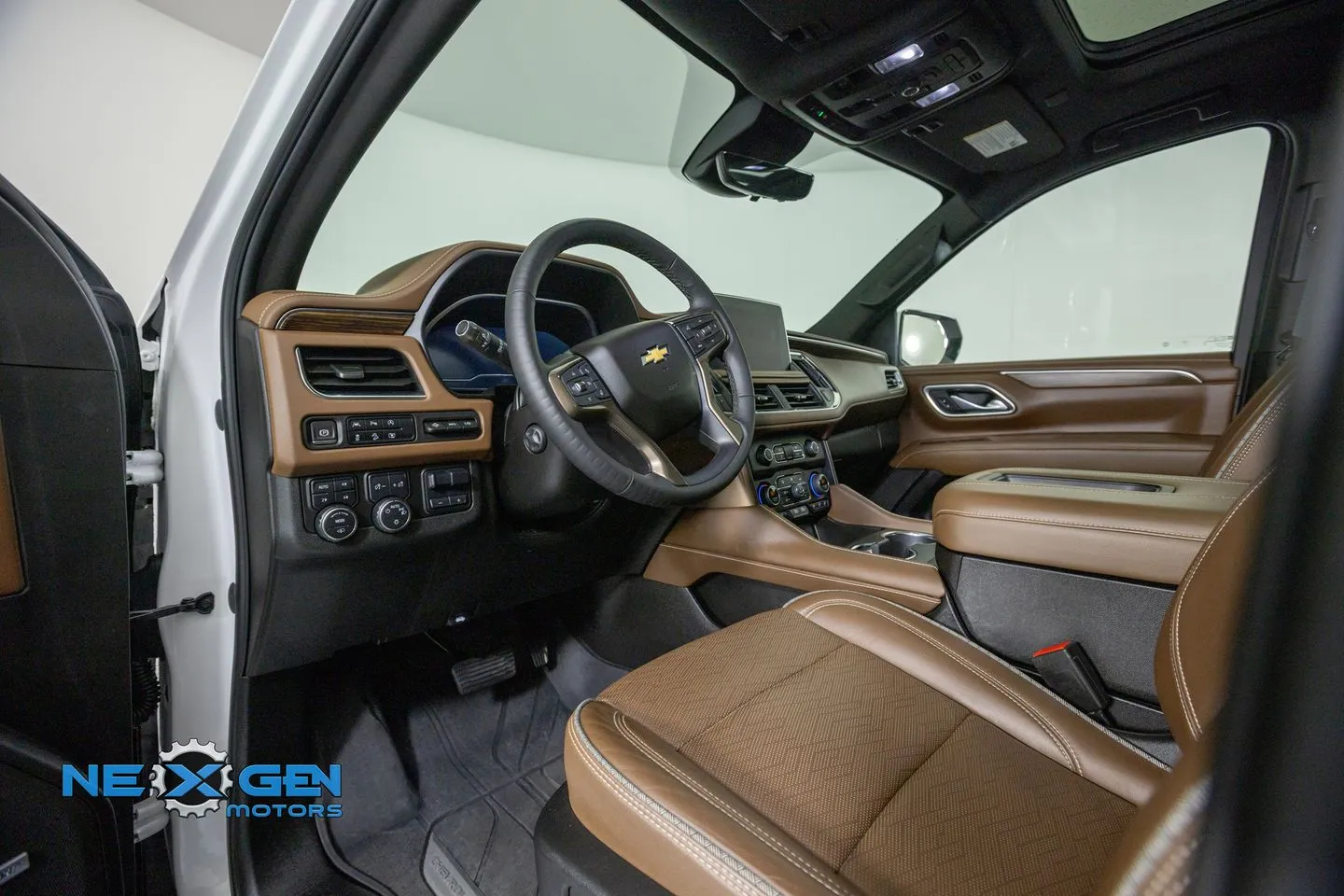 Chevrolet Tahoe photo 11