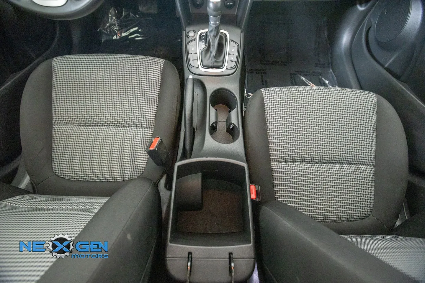 Hyundai Kona photo 4