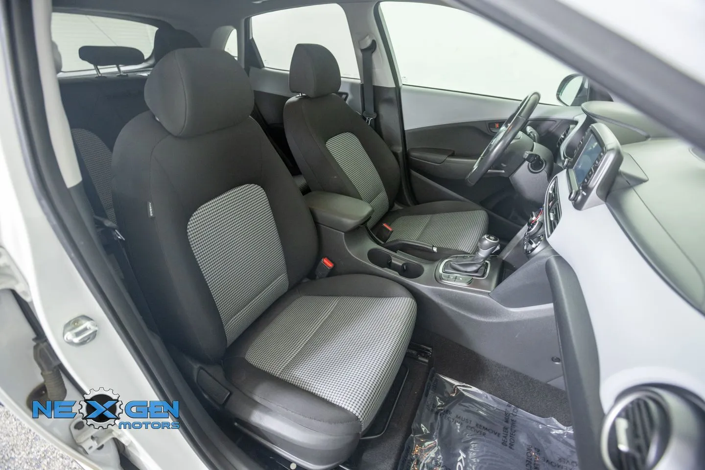 Hyundai Kona photo 9