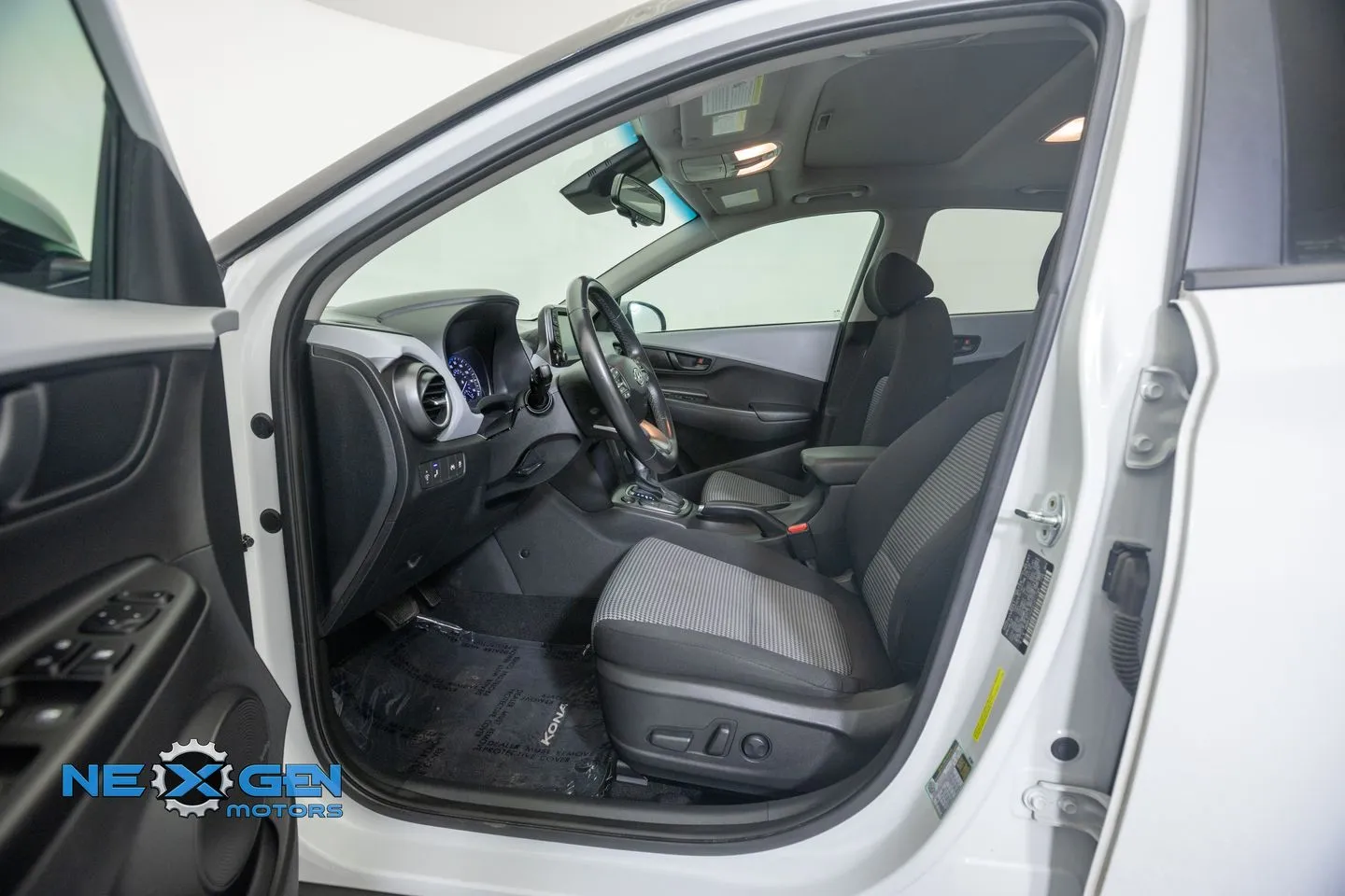 Hyundai Kona photo 13