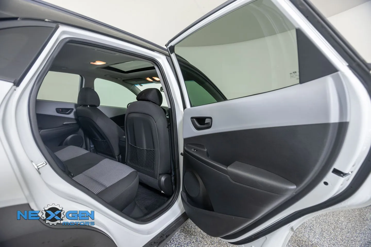 Hyundai Kona photo 37