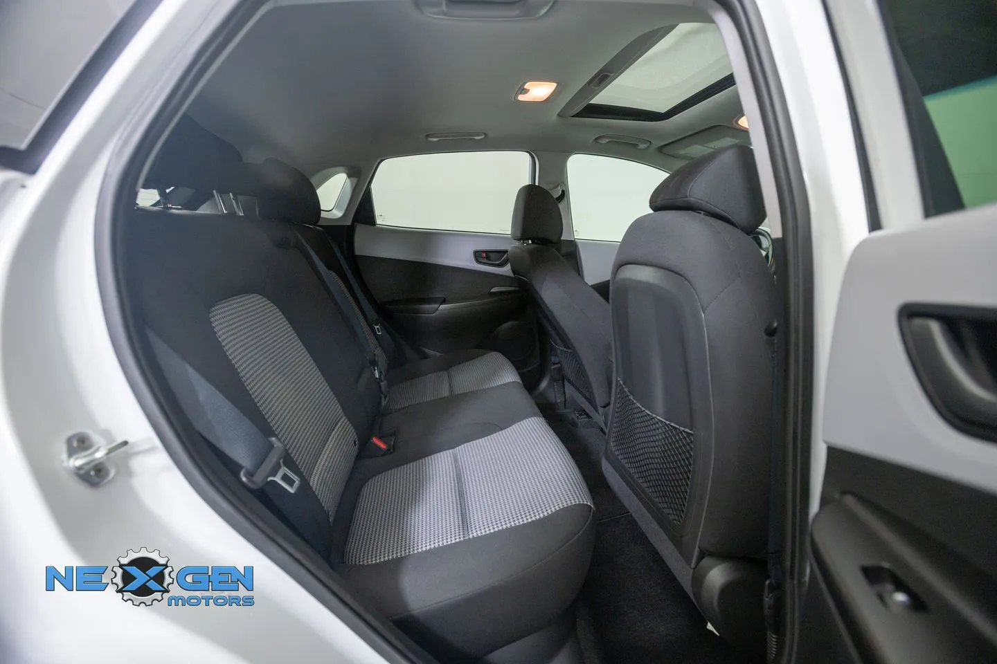Hyundai Kona photo 39