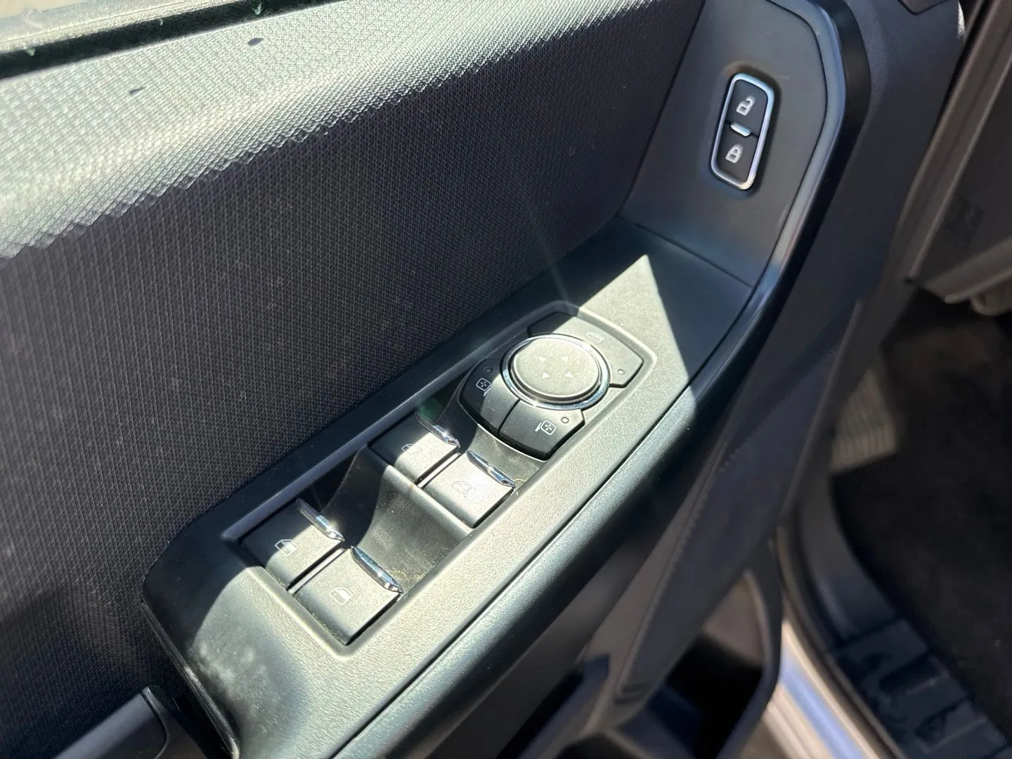 Ford F-150 photo 19