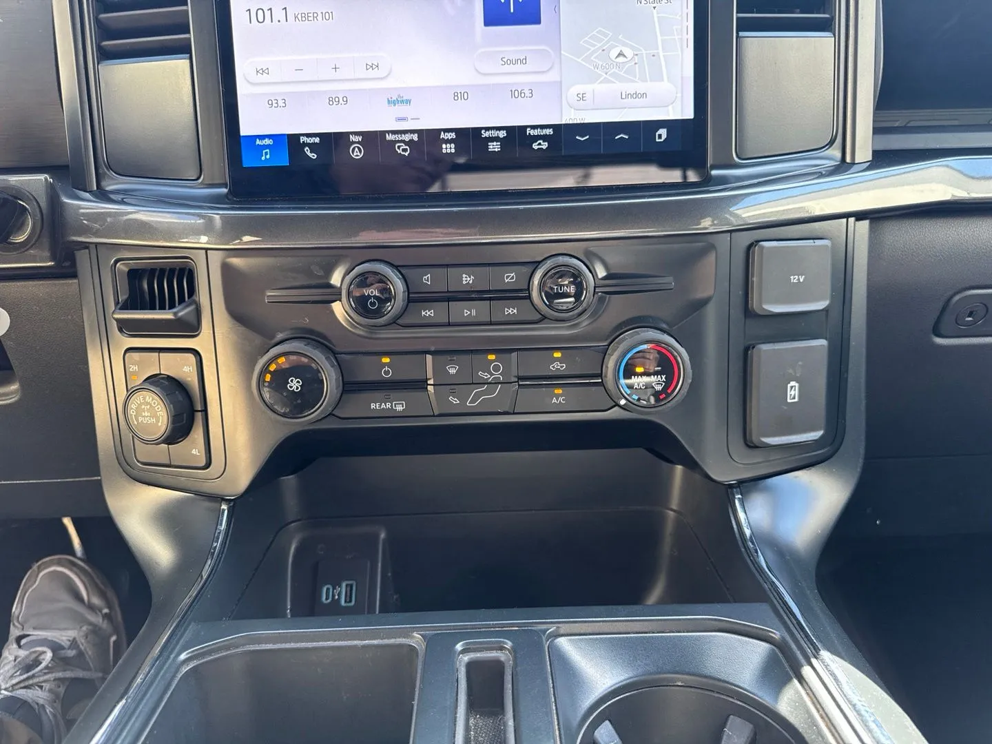 Ford F-150 photo 26
