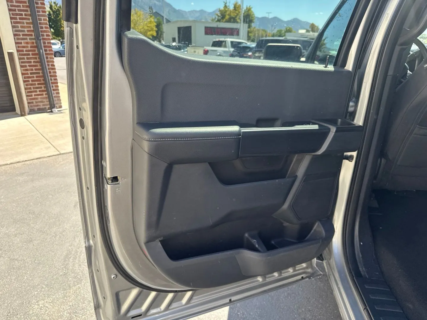 Ford F-150 photo 16