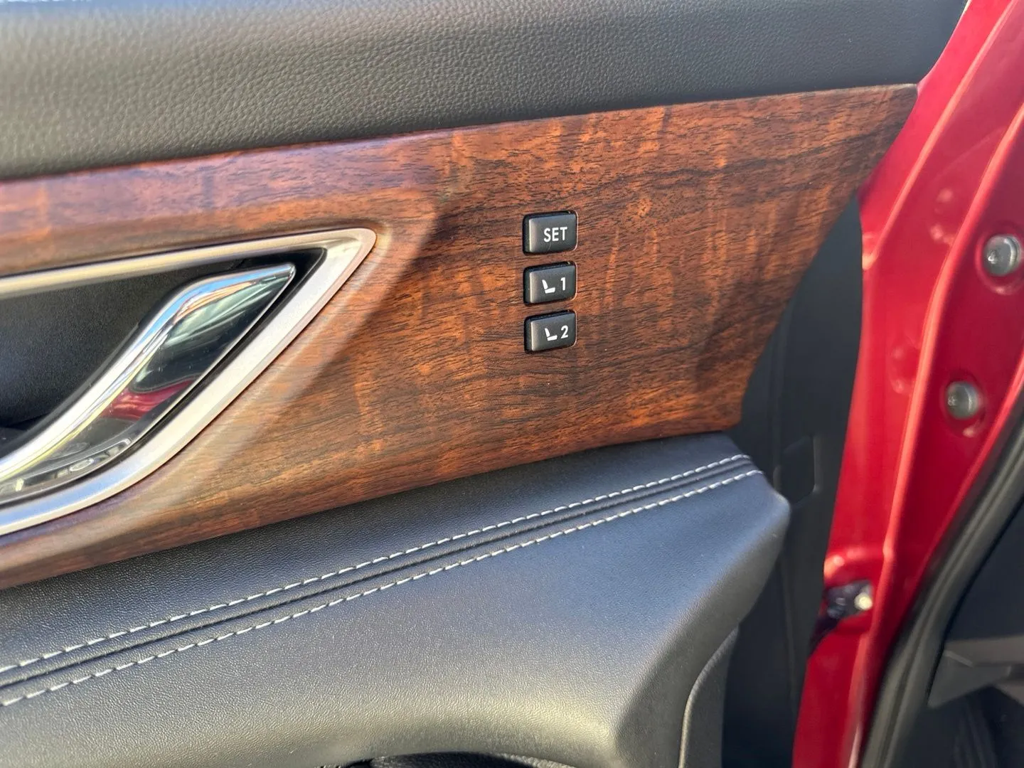 Subaru Ascent photo 22
