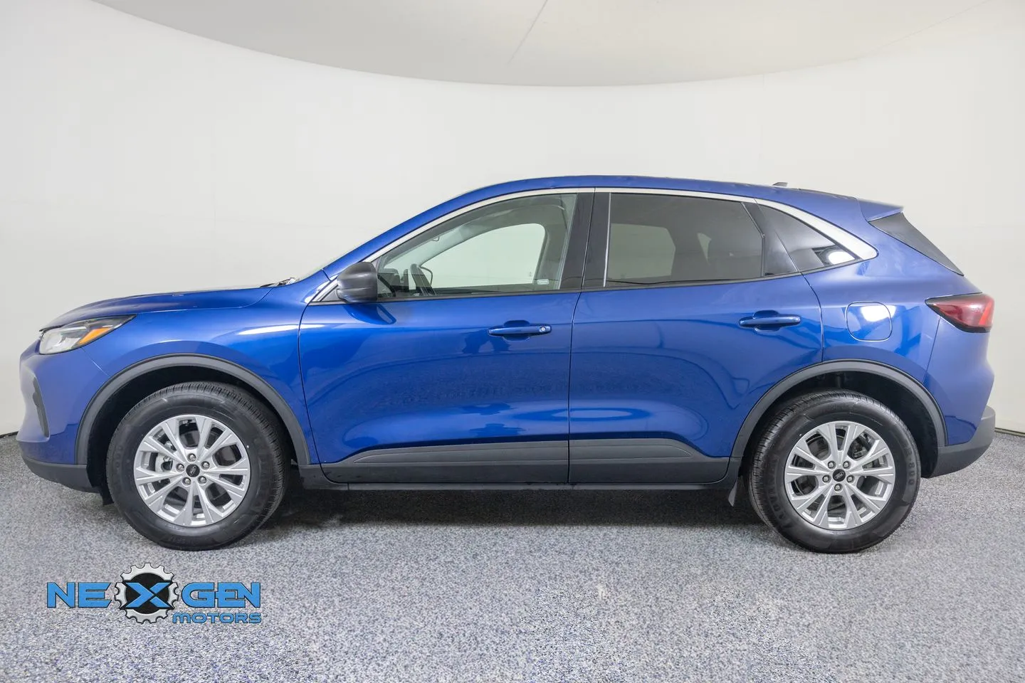 Ford Escape photo 29