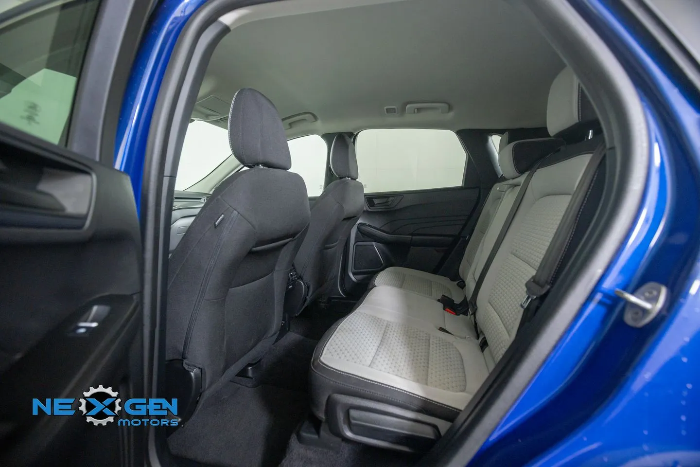 Ford Escape photo 33
