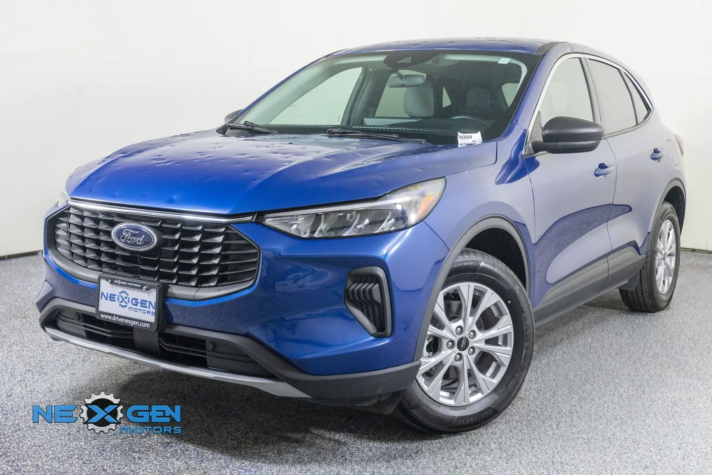 Ford Escape photo 10