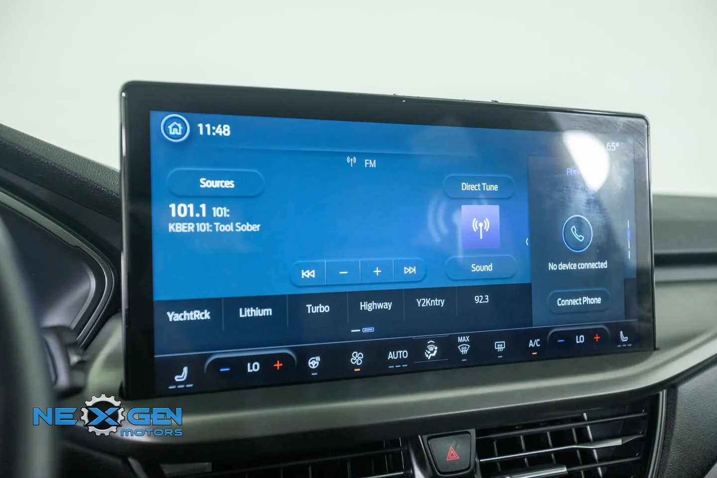 Ford Escape photo 19