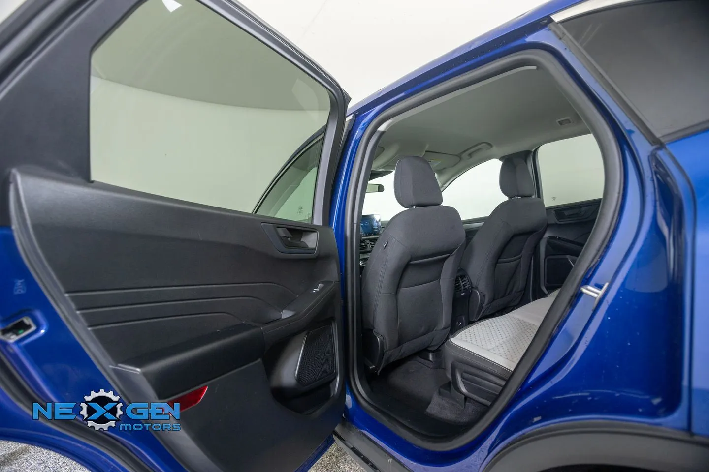 Ford Escape photo 31