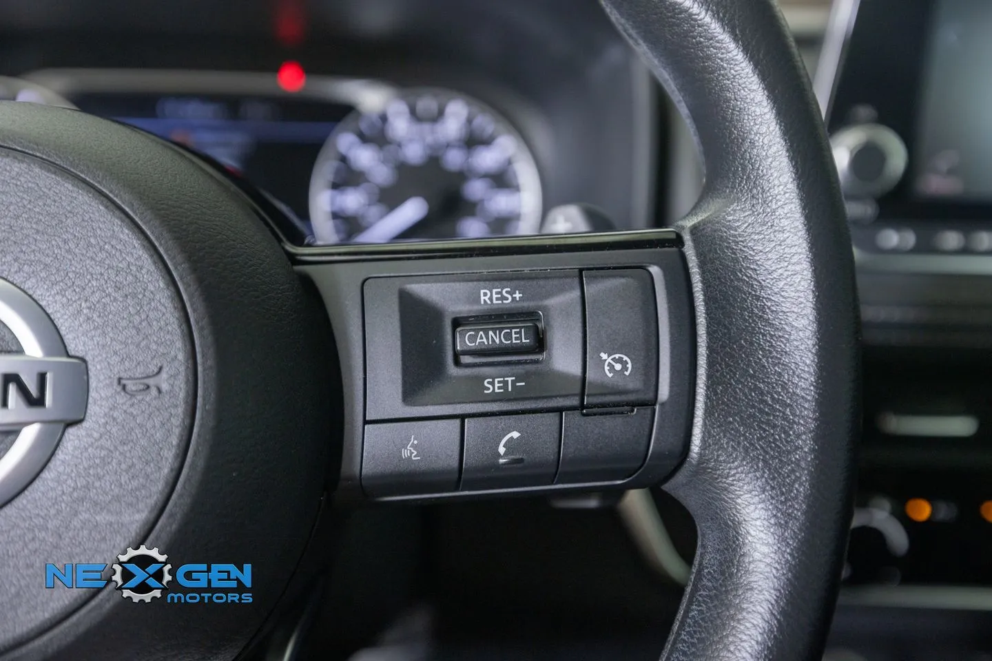 Nissan Rogue photo 17
