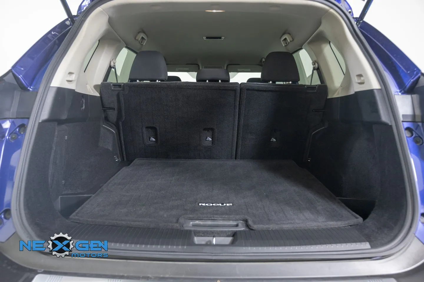 Nissan Rogue photo 33