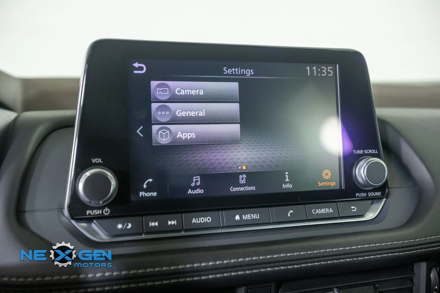 Nissan Rogue photo 23