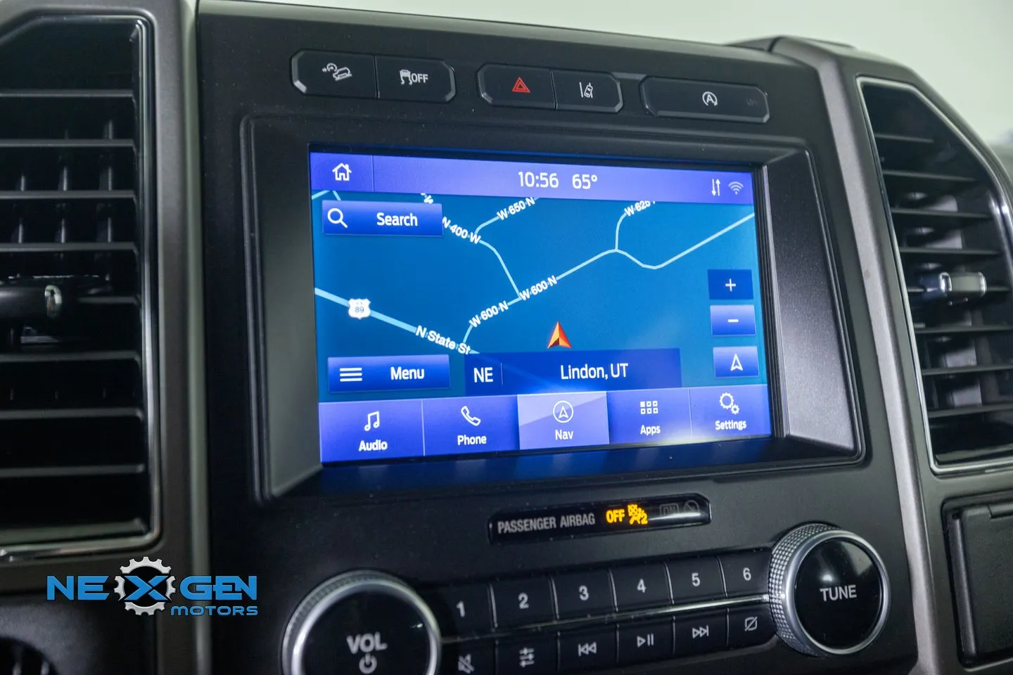 Ford Expedition MAX photo 20