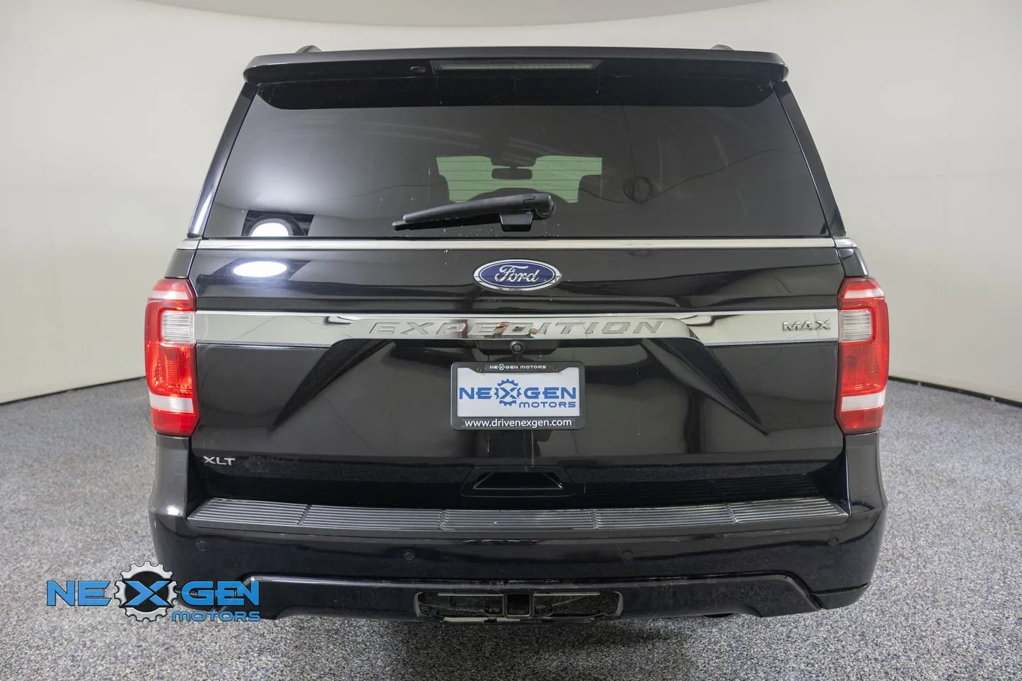 Ford Expedition MAX photo 37