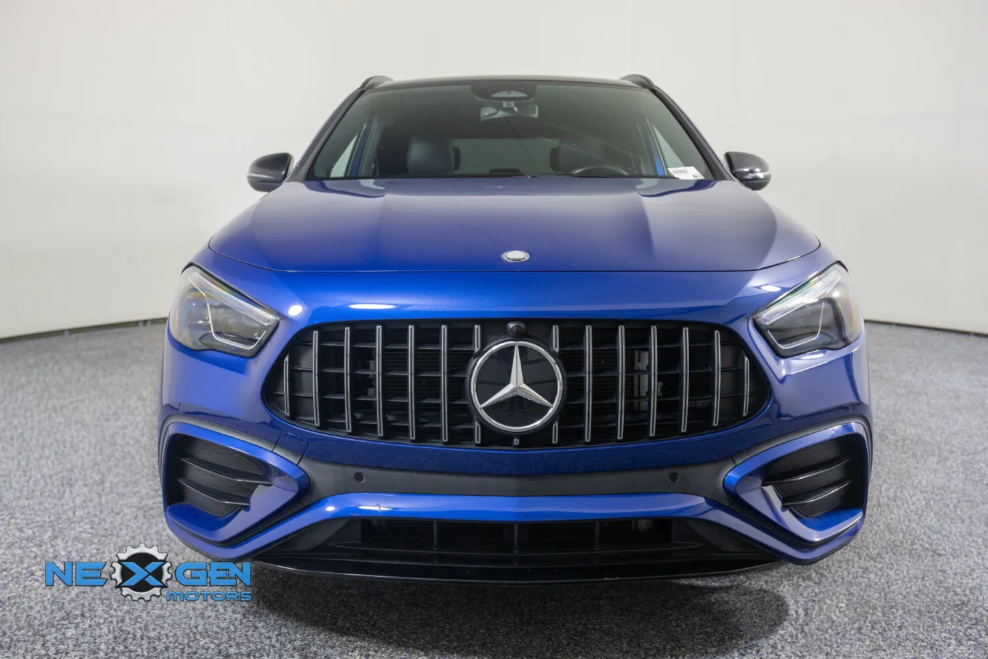 Mercedes-Benz GLA photo 47
