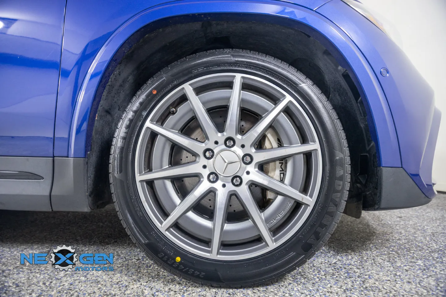 Mercedes-Benz GLA photo 43