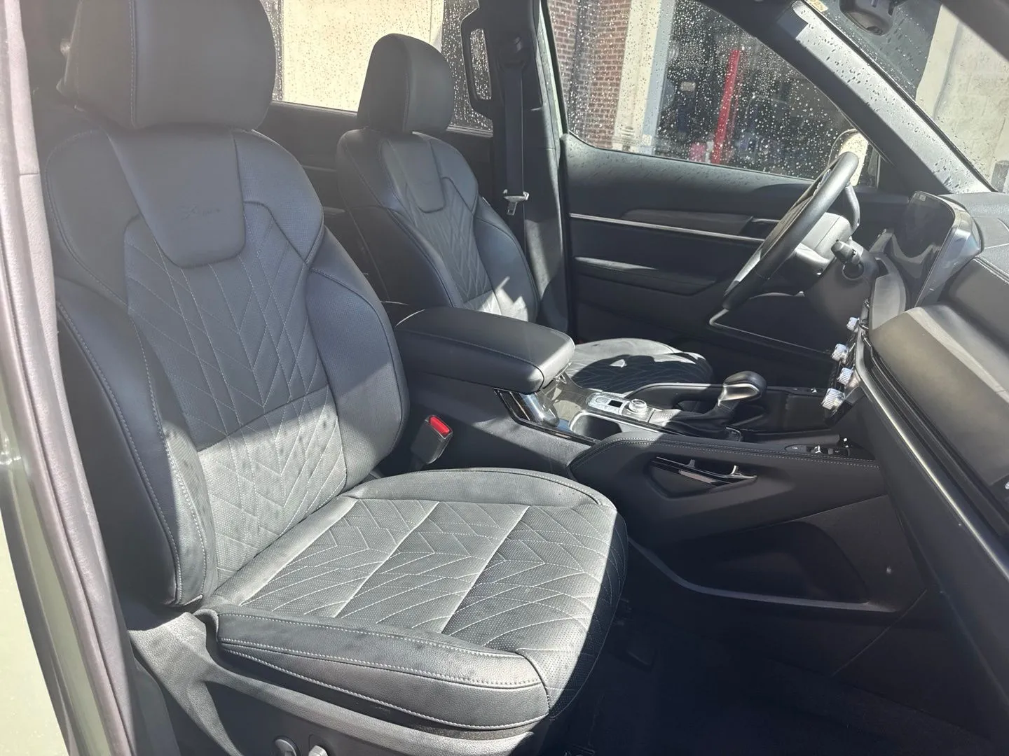 Kia Telluride photo 11