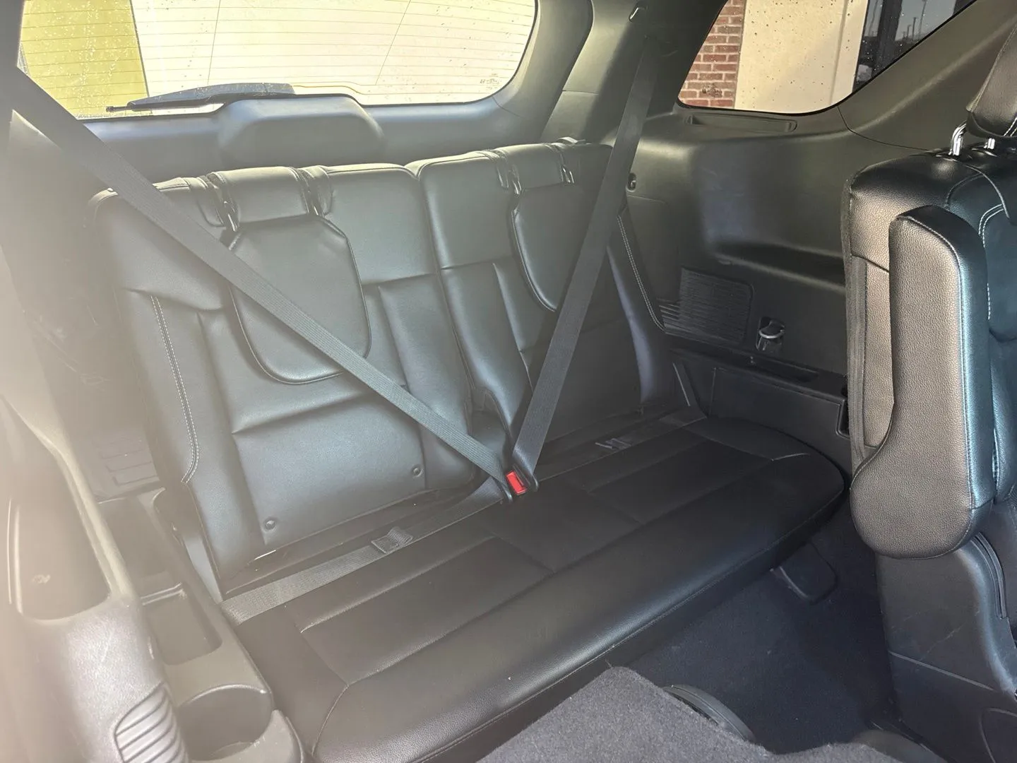 Ford Explorer photo 13