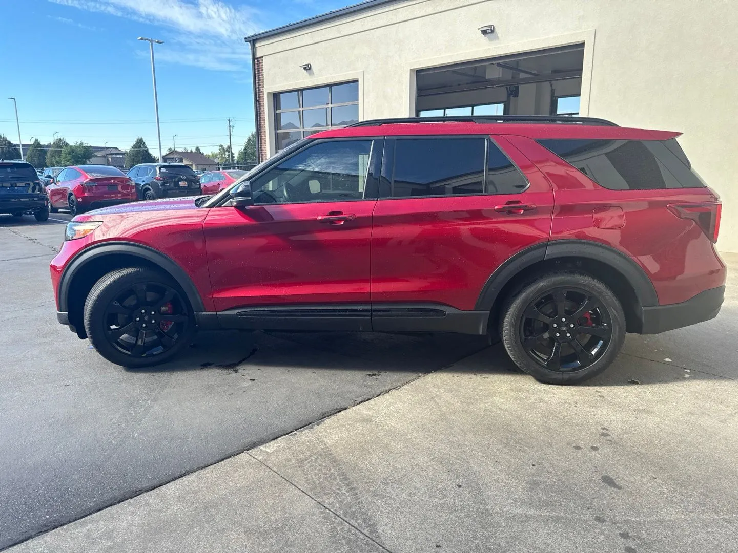 Ford Explorer photo 5