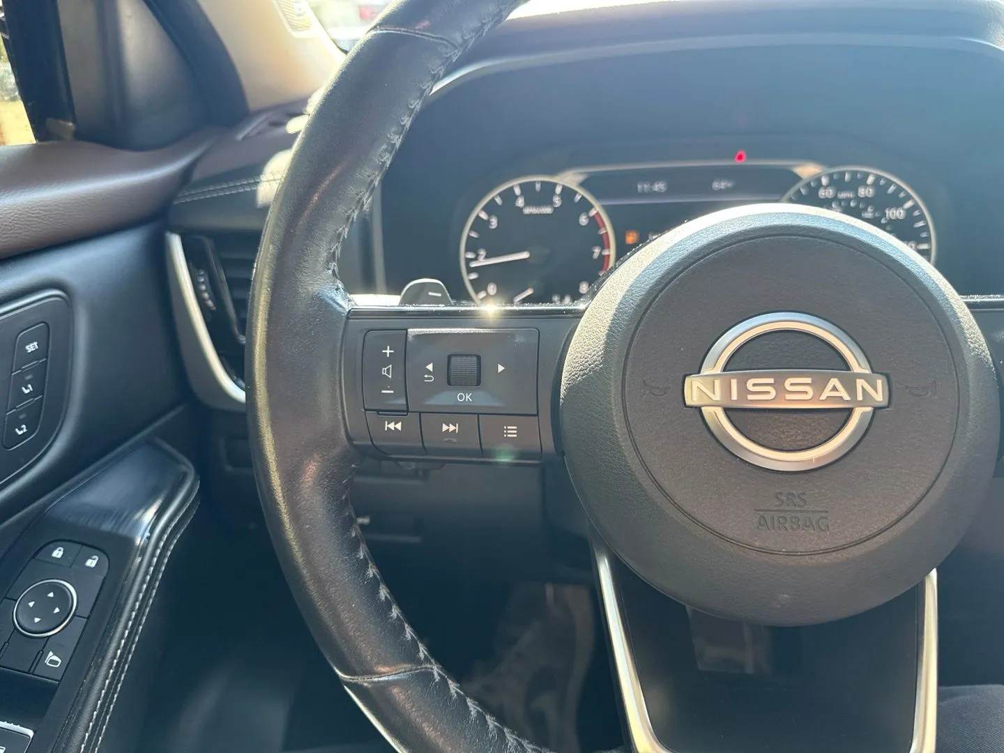 Nissan Rogue photo 24