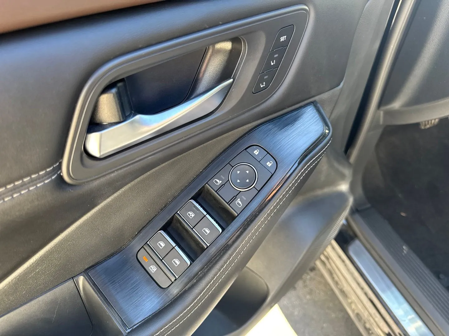 Nissan Rogue photo 20