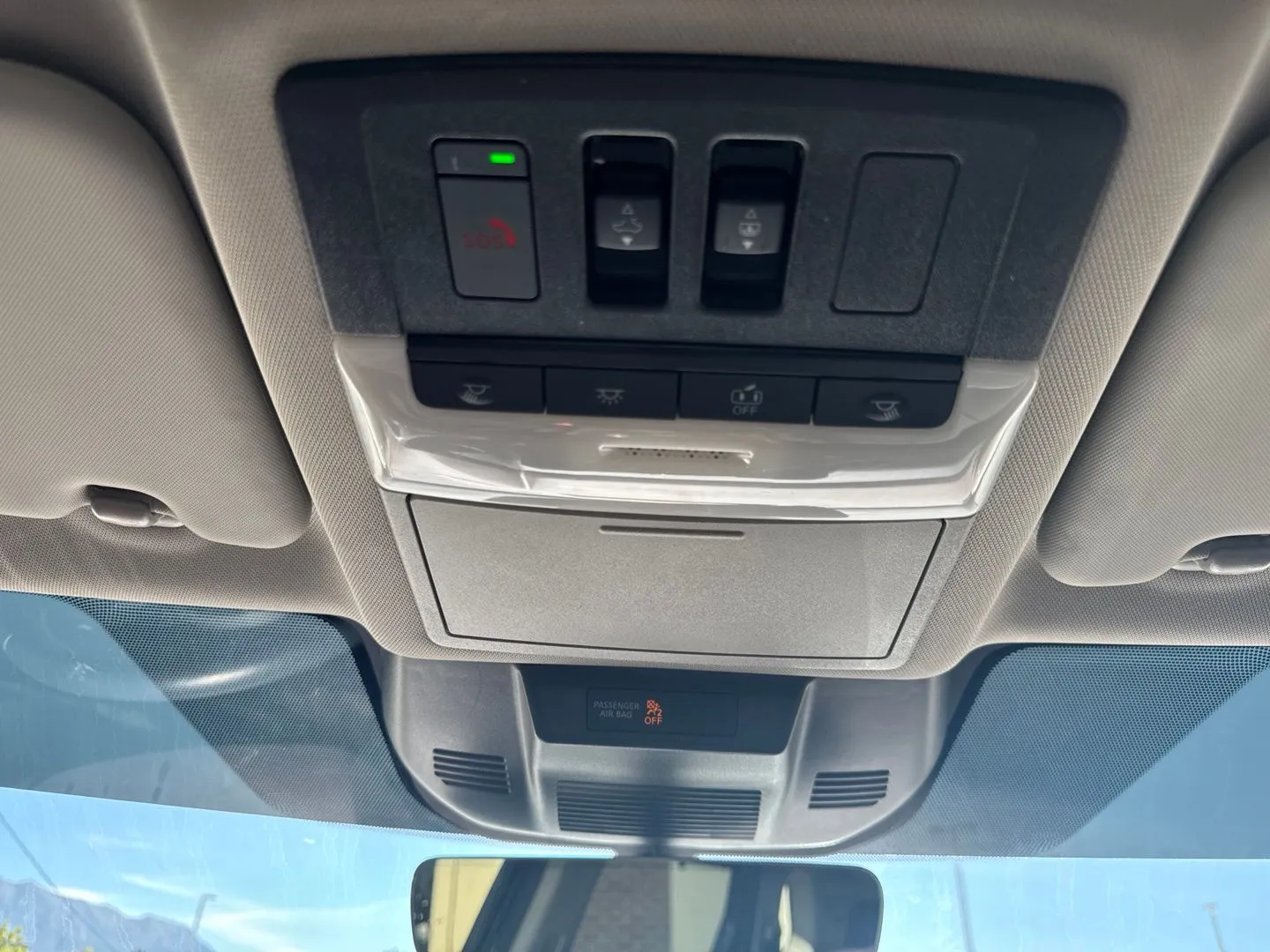 Nissan Rogue photo 30