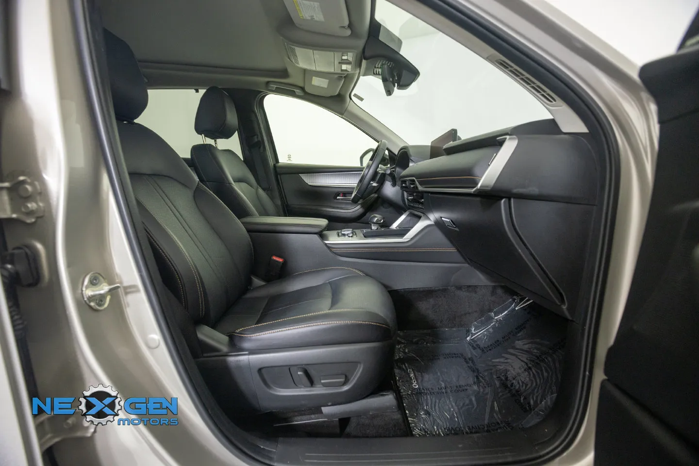Mazda CX-90 photo 8
