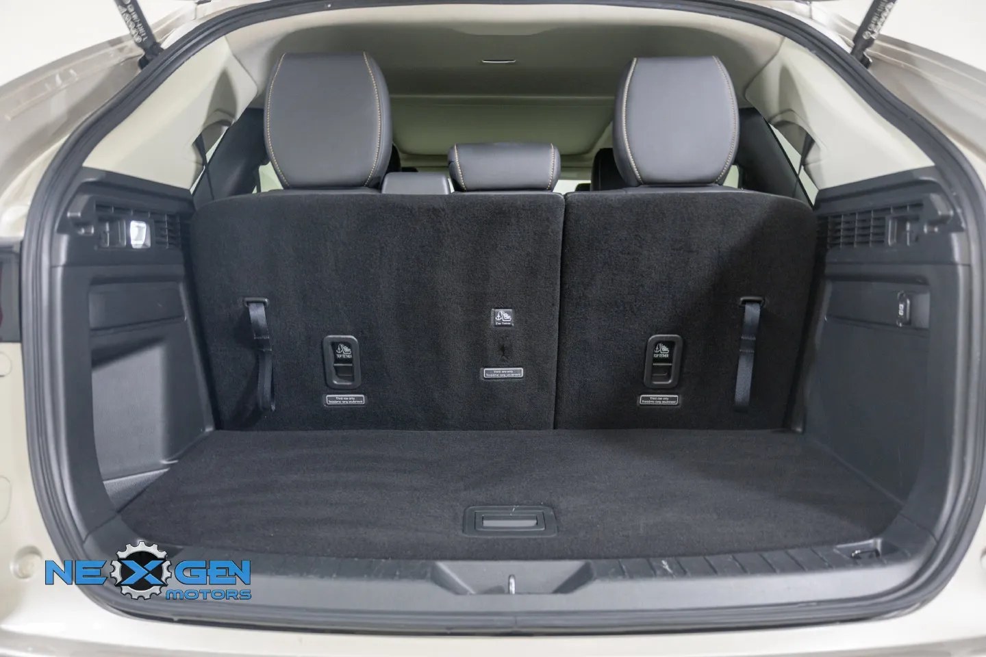 Mazda CX-90 photo 37