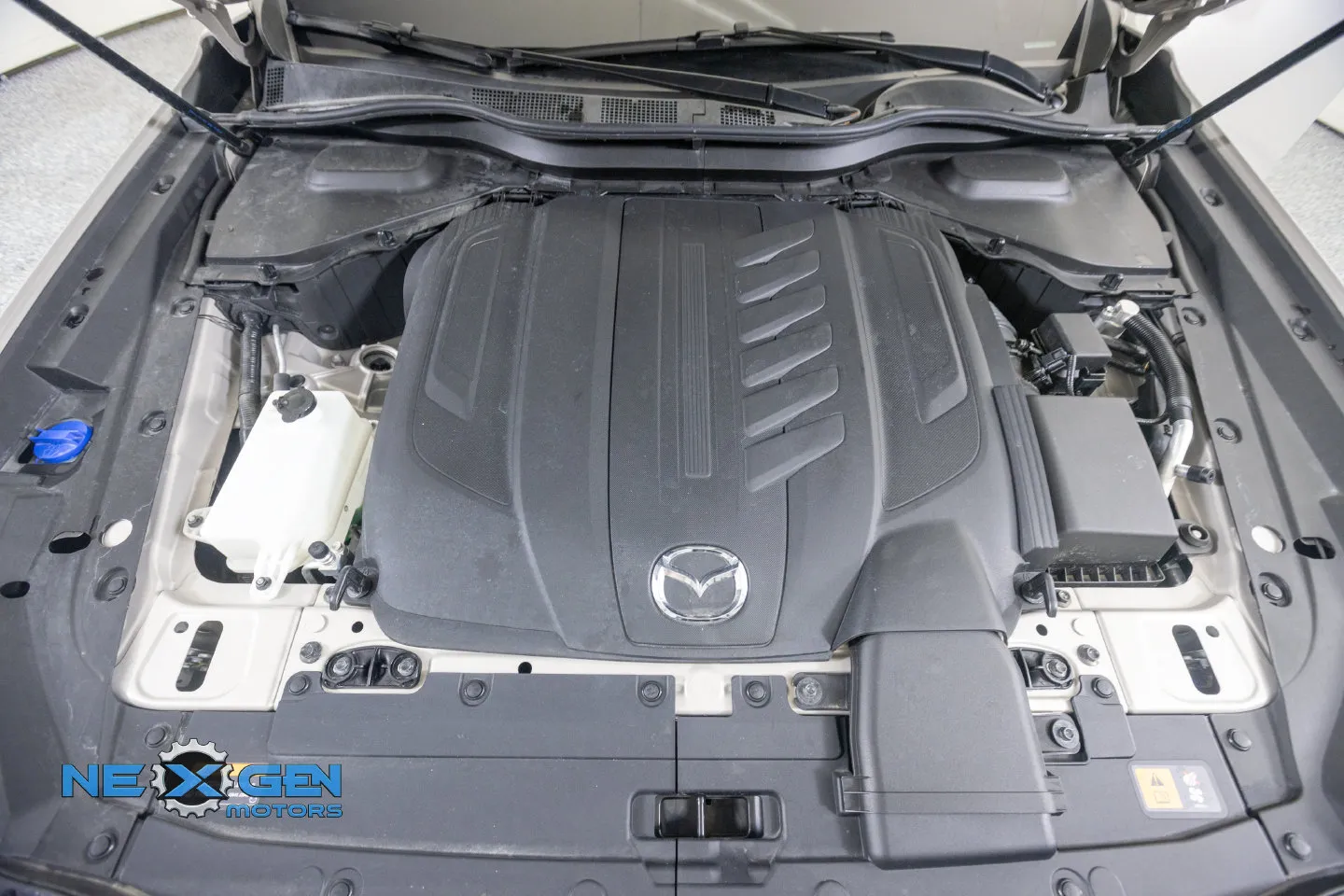 Mazda CX-90 photo 51