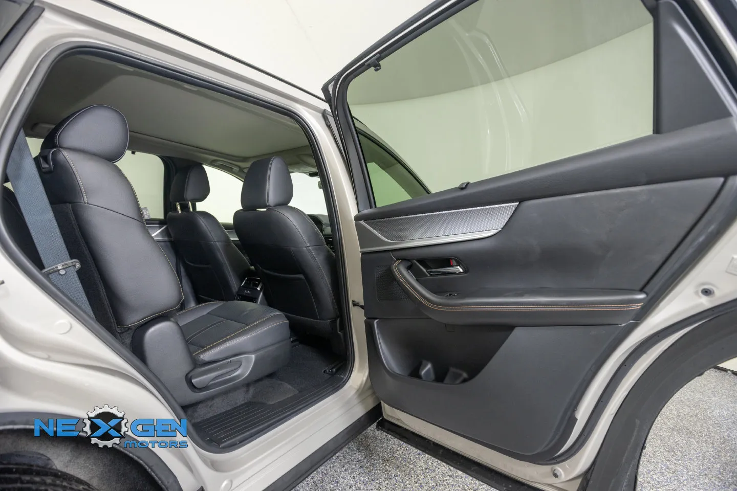 Mazda CX-90 photo 40