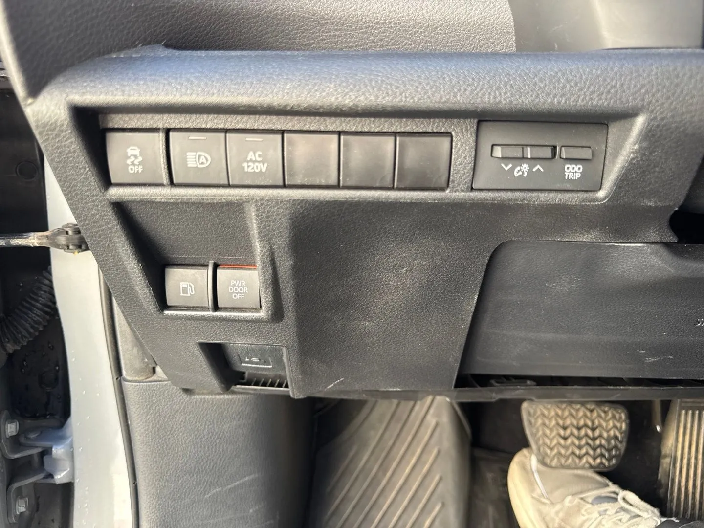 Toyota Sienna photo 19