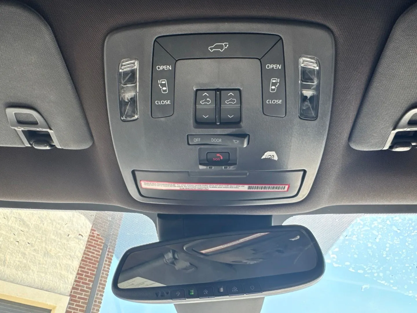 Toyota Sienna photo 28