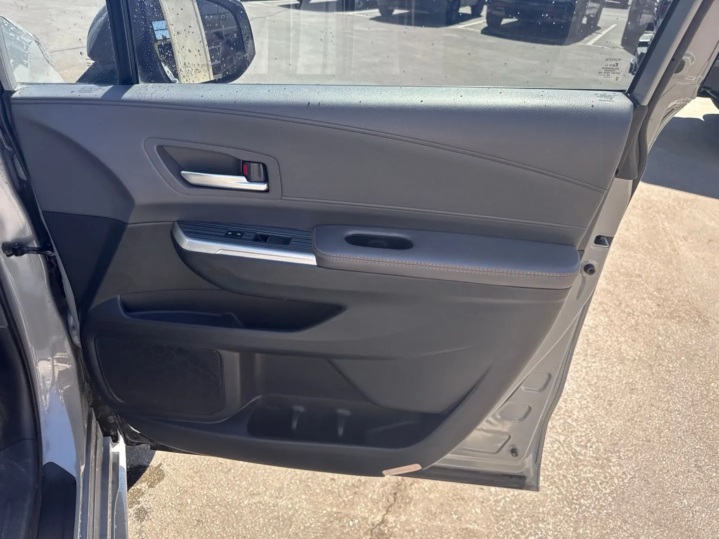 Toyota Sienna photo 11