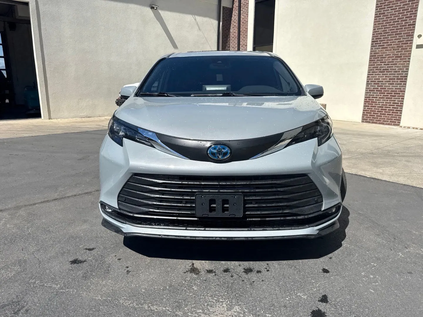 Toyota Sienna photo 3